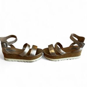 Steve Madden Platform Sandals rose gold size 7